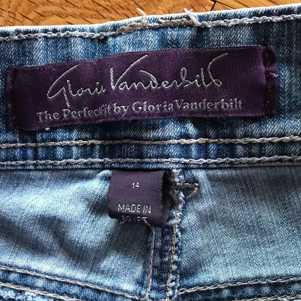 🌀🌀🌀 Denim Bermuda Shorts 🌀🌀🌀 - Picture 6 of 6